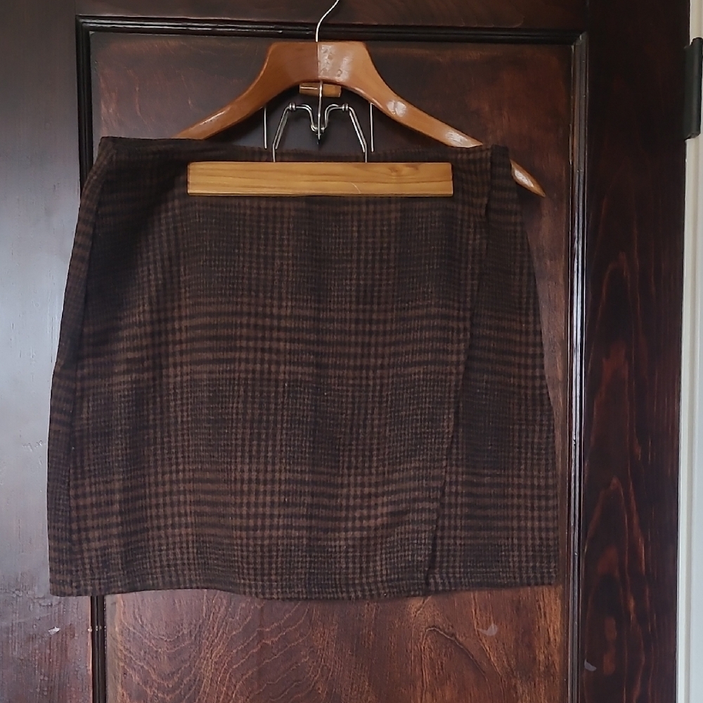 Tinseltown Brown Plaid Mini Skirt